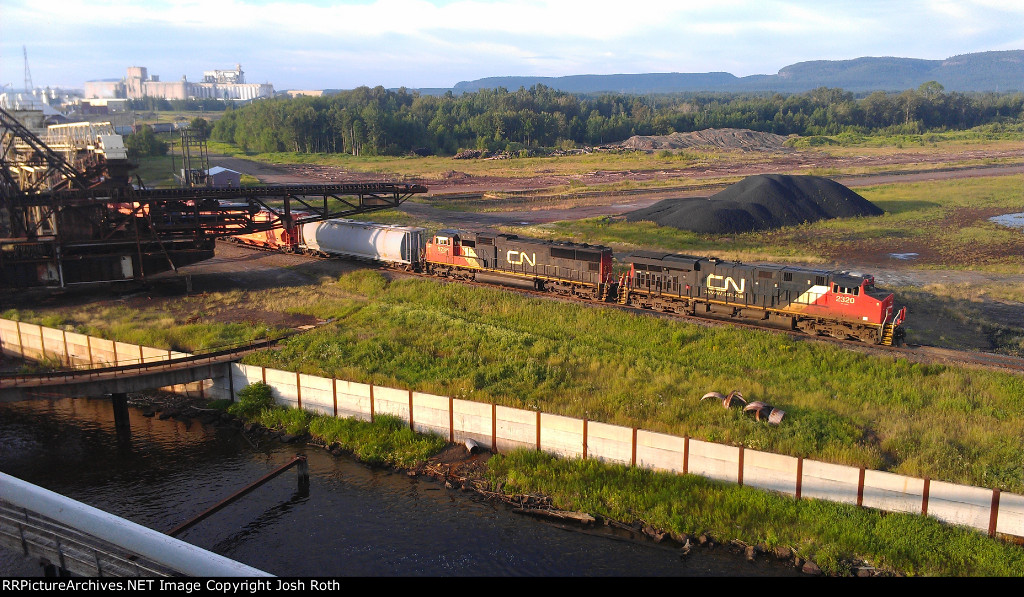 CN 2320 & CN 5736